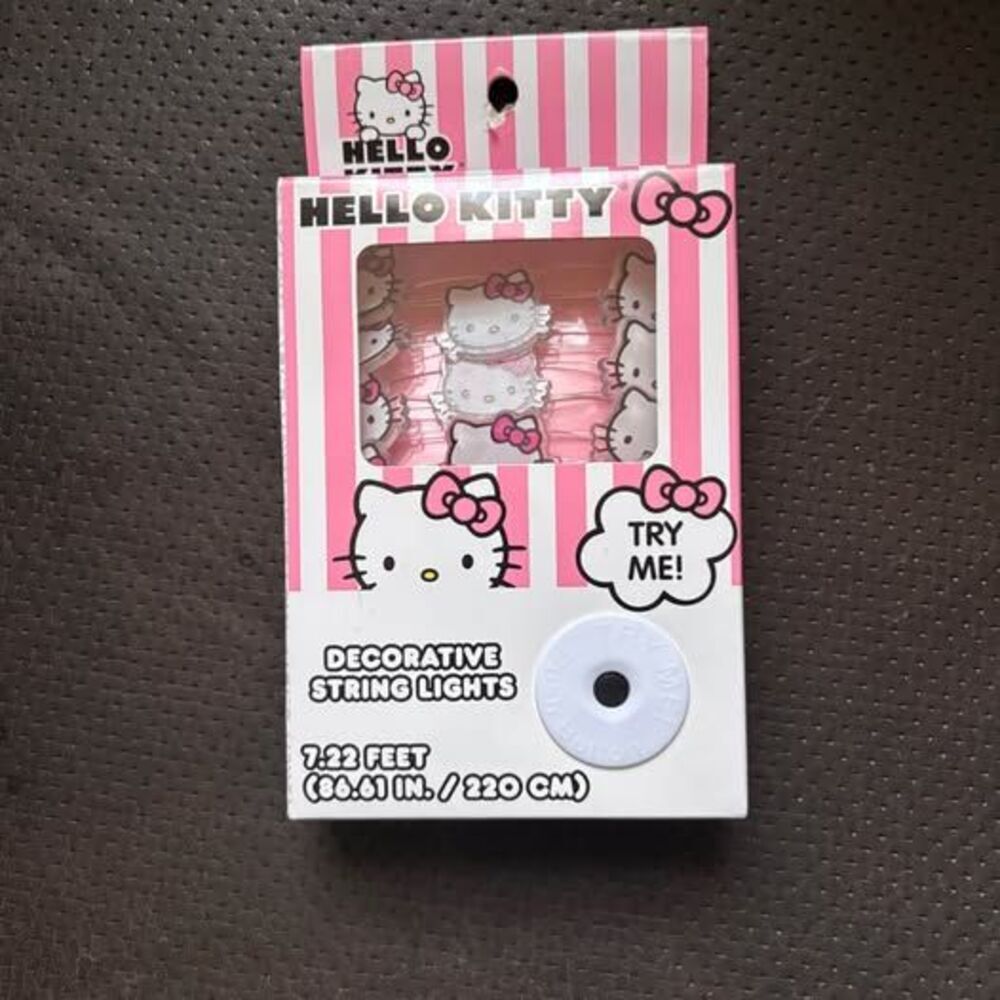 Hello kitty string lights